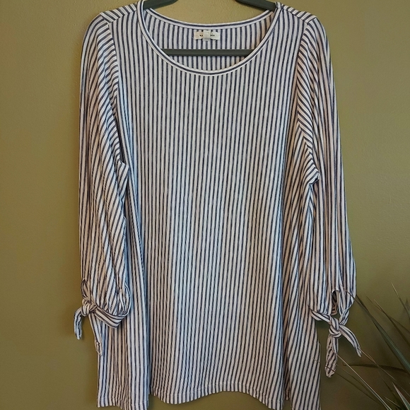 Navy Stripped Blouse with ties on the sleeves - Picture 1 of 3